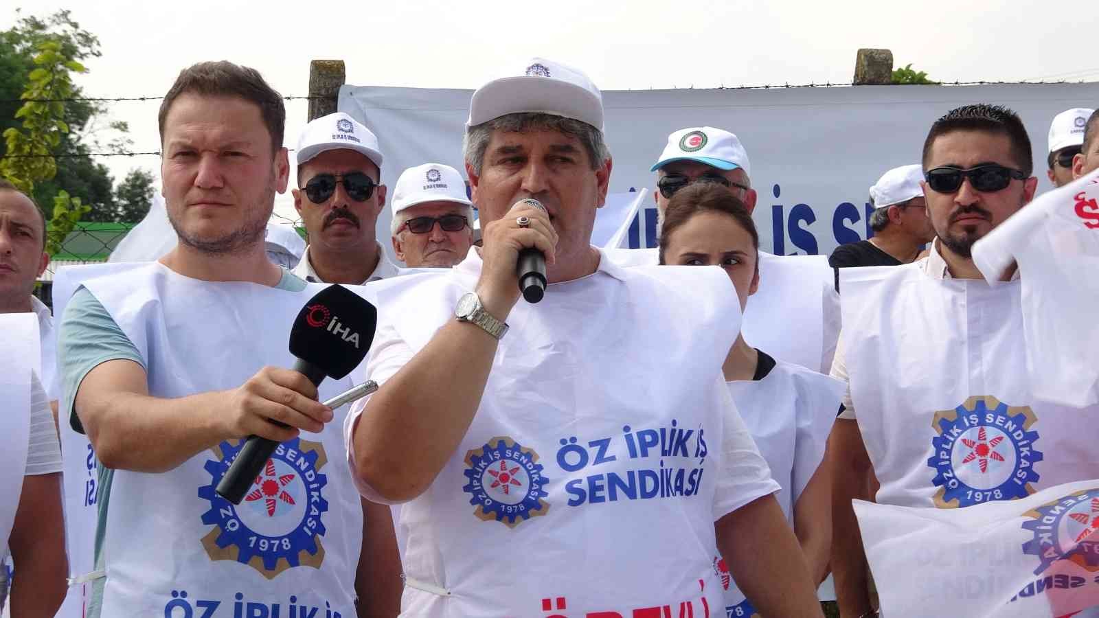 Öz İplik İş Sendikası’ndan, Nersoy Tekstil’de işten çıkartılan üyelerine destek