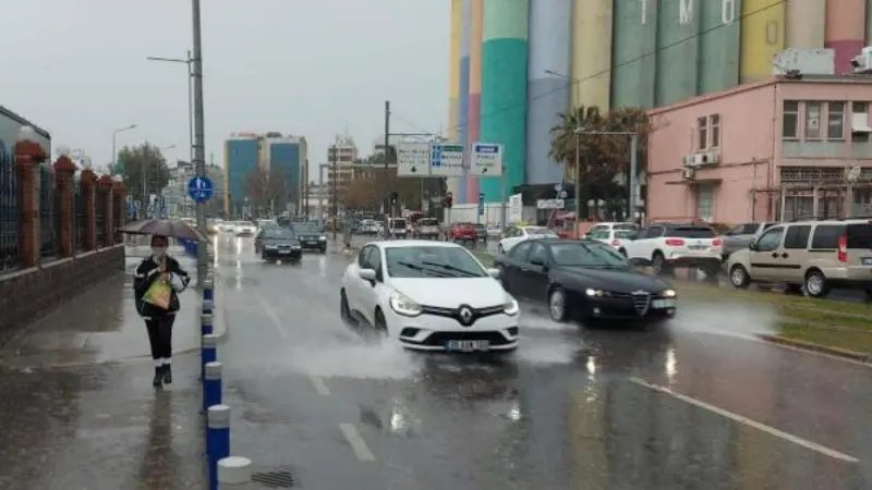 Meteoroloji İzmir için sağanak uyarısı