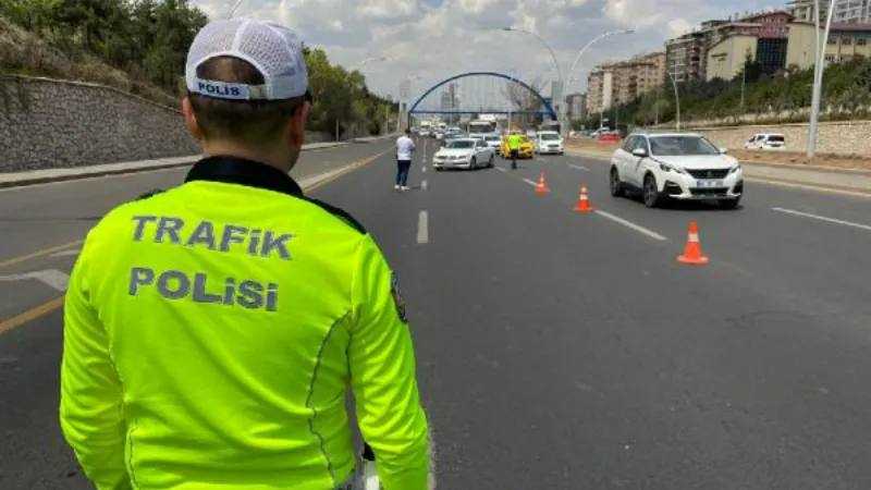 Mahkeme, hız sınırını 2 kilometre aşan sürücüye cezaya 'insaf' dedi