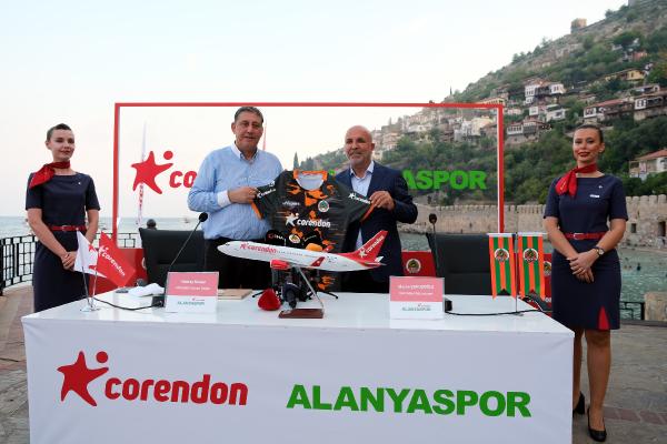 Alanyaspor'un isim sponsoru Corendon oldu