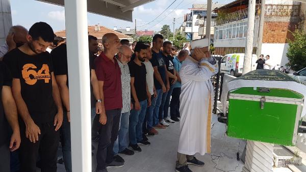 İzmir’deki kazada ölen Necip, Sakarya’da toprağa verildi 