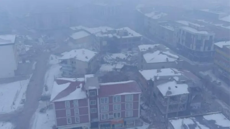 2. depremin merkez üssü Elbistan'daki yıkım havadan görüntülendi 