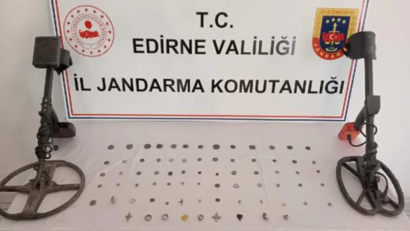 Edirne'de, Roma ve Bizans dönemlerinden 75 sikke ile obje ele geçirildi