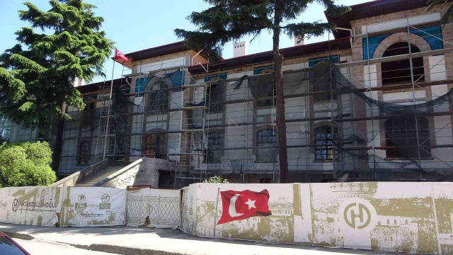 165 yıllık tarihi vilayet binası aslına uygun restore ediliyor