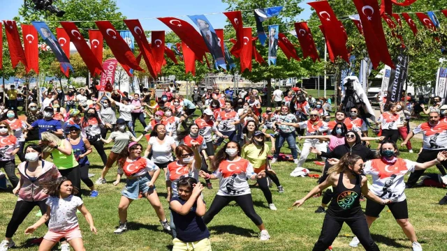 19 Mayıs coşkusu bu yıl da Kadıköy’de