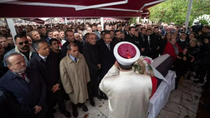 Abdurrahim Albayrak'ın torunu Batuhan Bostancı son yolculuğuna uğurlandı