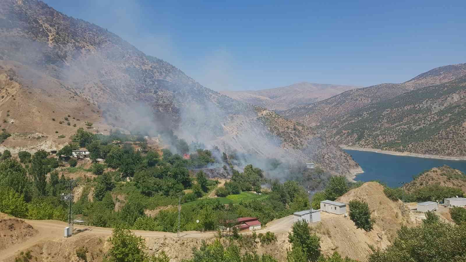 Aşırı sıcaklar yangına sebep oluyor