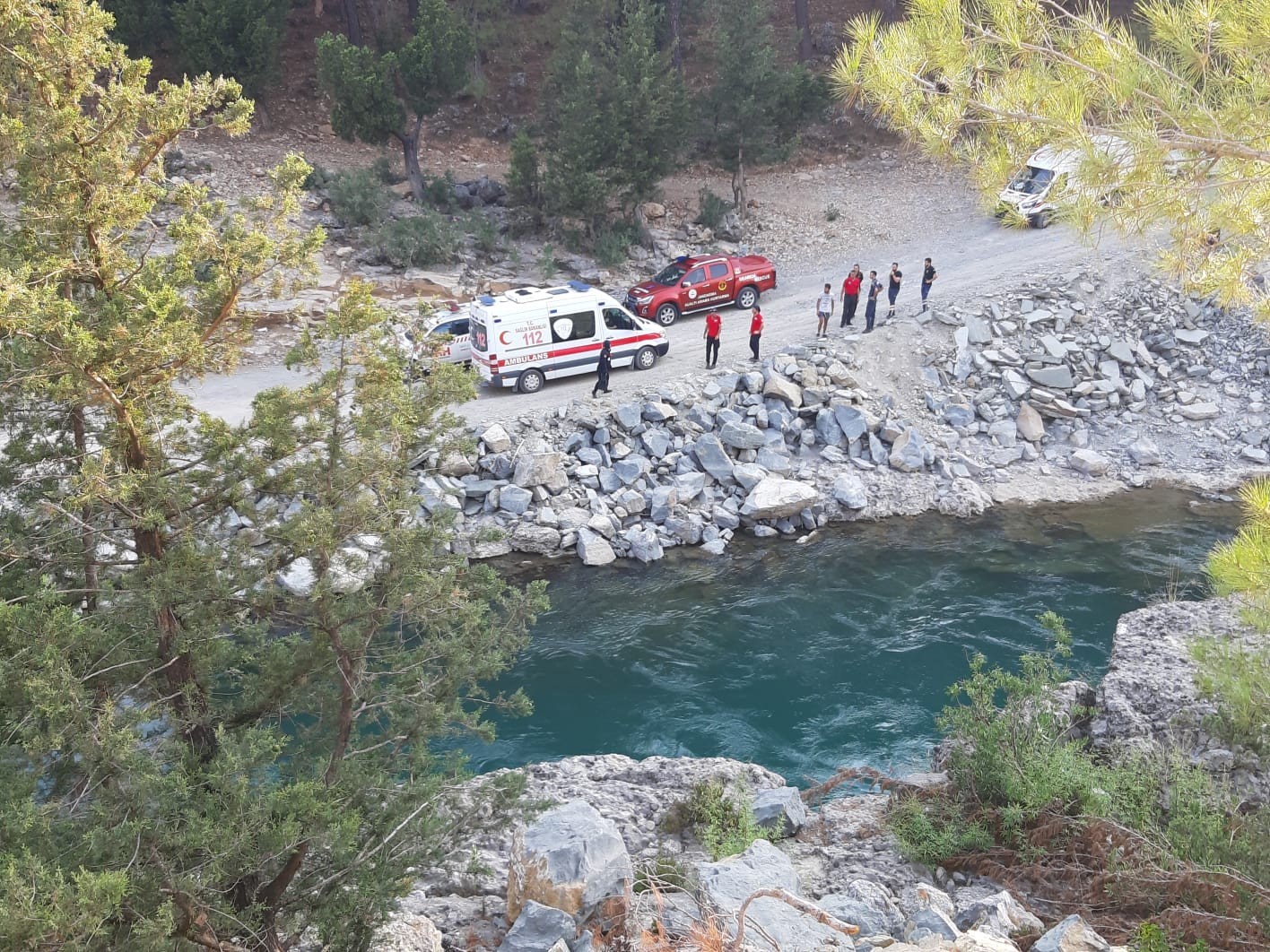 Serinlemek için Köprüçay’a giren gencin cesedi bulundu