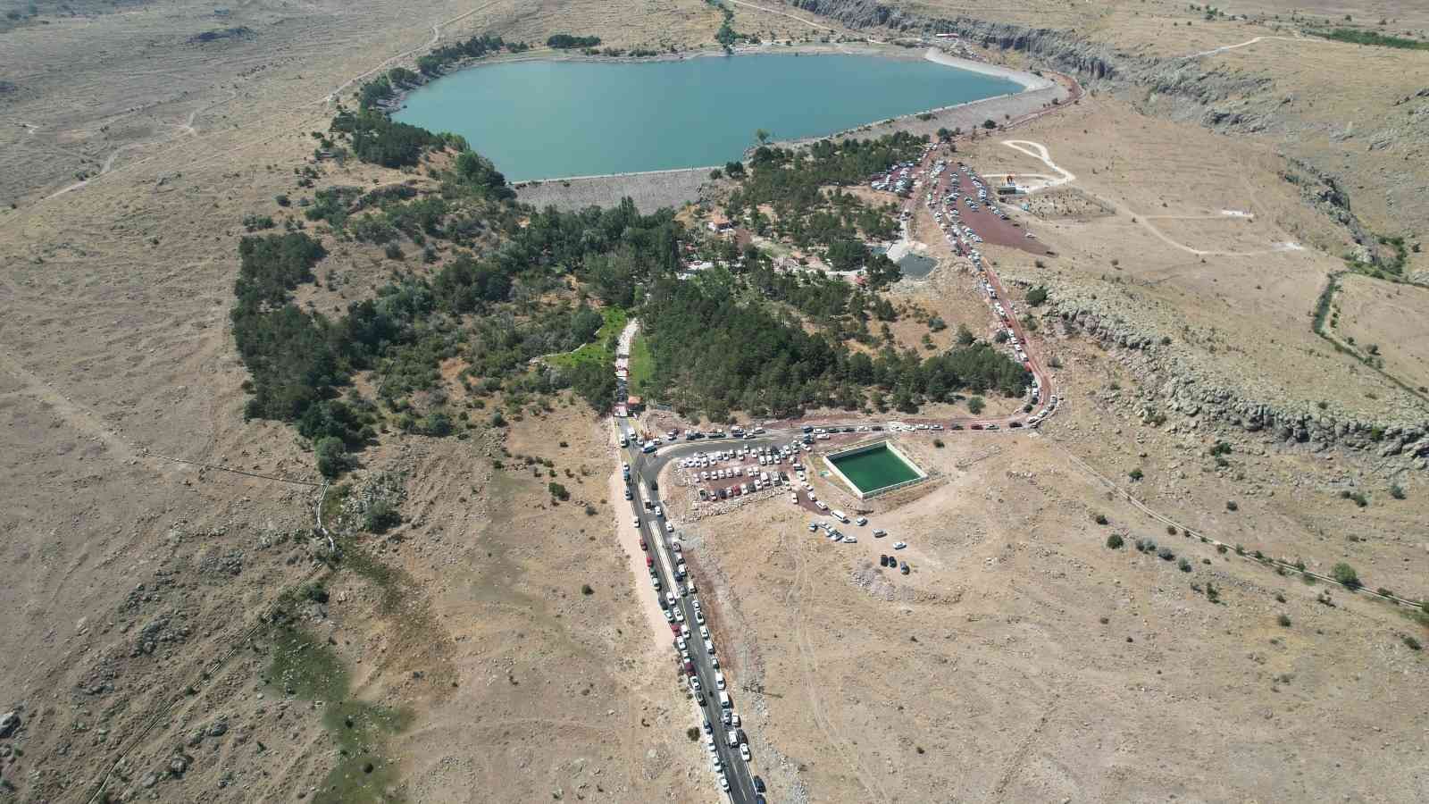 Niğde Belediyesi Gebere ve Mandilmos Mesire alanını açtı