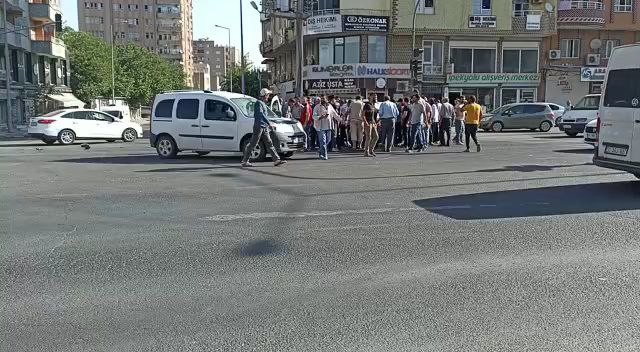 Mardin’de kırmızı ışıkta geçen tır, motosiklet sürücüsünü ezdi