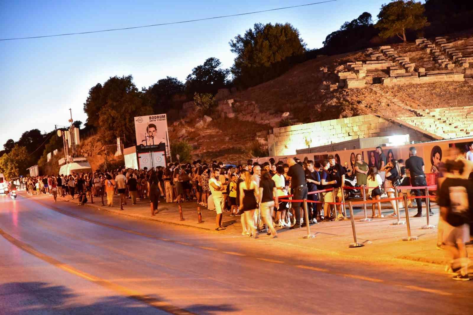 Çakal ve Reckol hayranları Bodrum Antik’e sığmadı