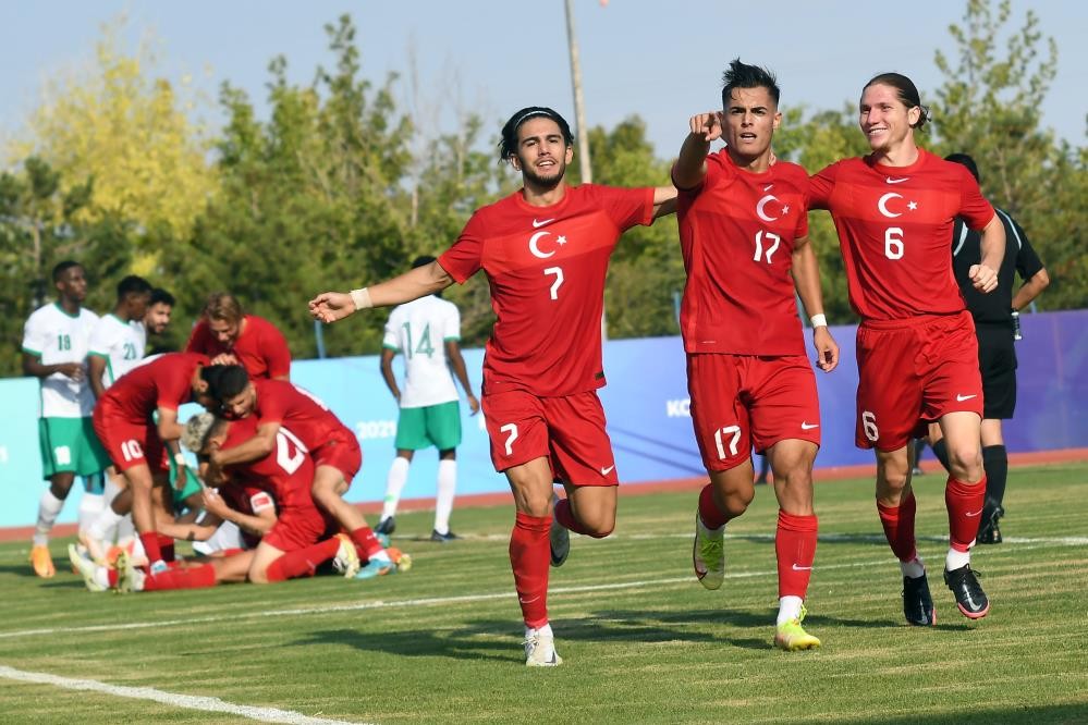 Eskişehirspor’dan yetişen futbolcular milli takımı şampiyonluğa taşıdı