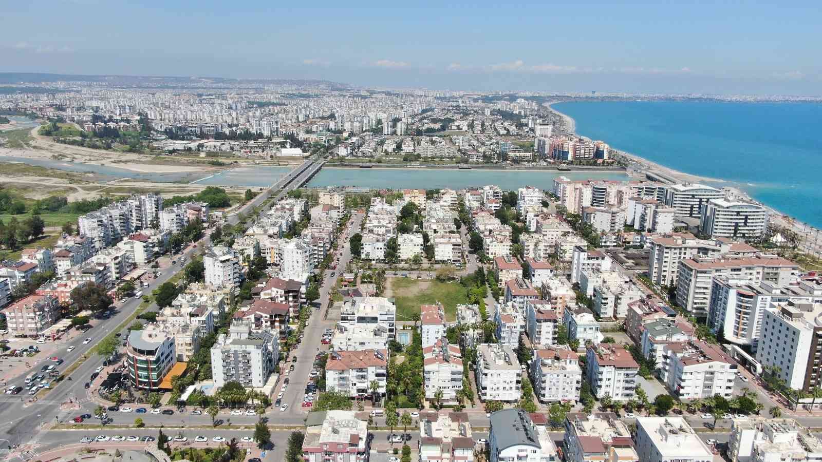 Antalya’da yabancılara konut satışında son 3 aydır Rusya ve Ukrayna başı çekiyor