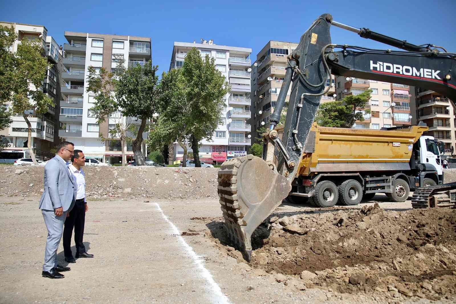 Millet Bahçesi için ilk kazma vuruldu