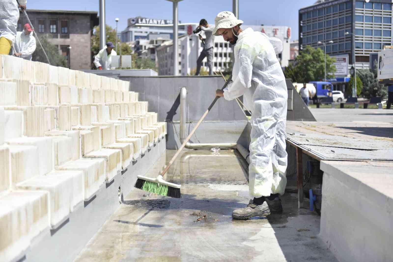 ABB ekiplerinden havuz bakımı ve temizliği