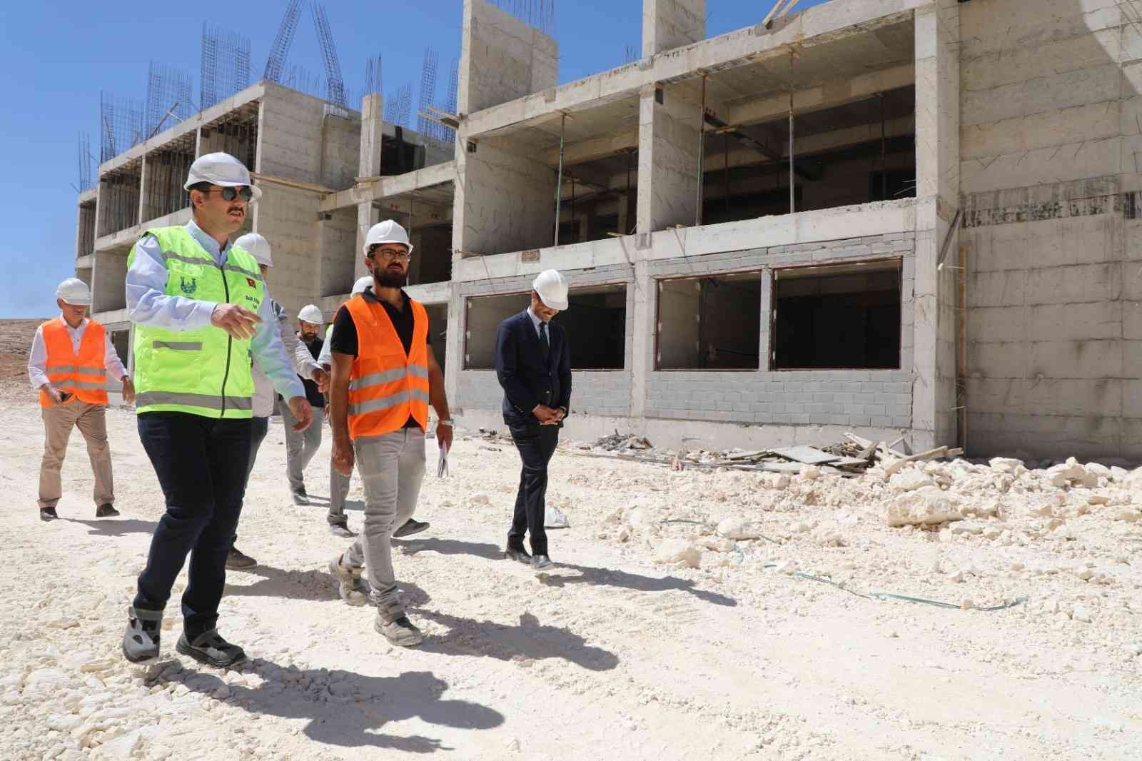 Şanlıurfa’da yeni okul atağı