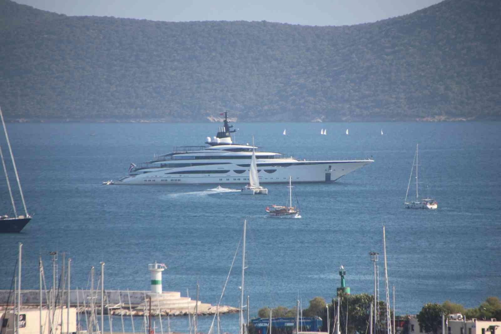 Jamaikalı milyarderin yüzen sarayı Bodrum’da