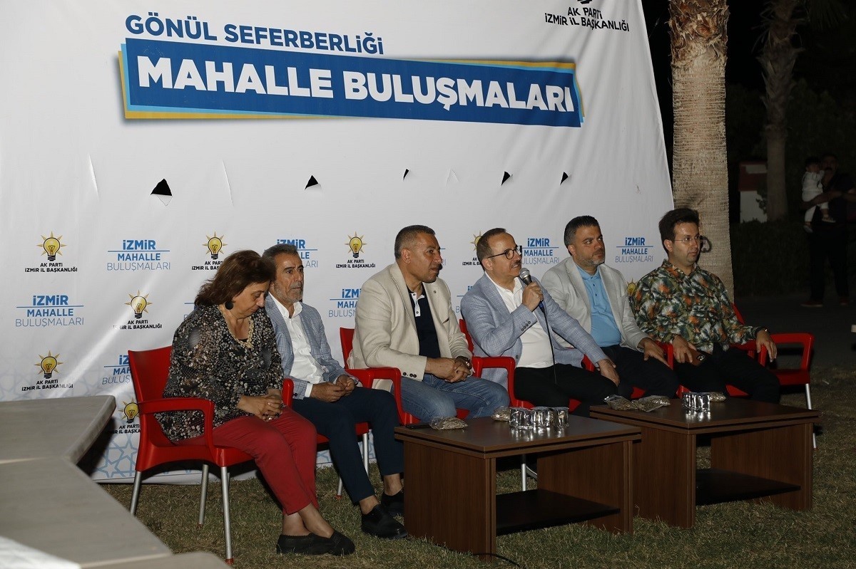 AK Parti İzmir’de, ‘Mahalle Buluşmaları’ sıcak karşılandı