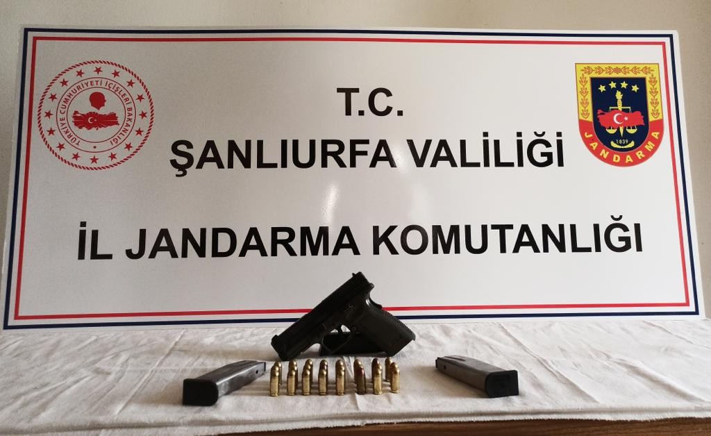 Şanlıurfa’da kaçakçılık operasyonu: 5 gözaltı