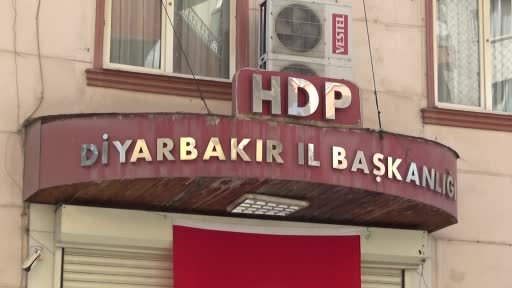 PKK mağduru aileler bin 109 gündür evlat nöbetinde