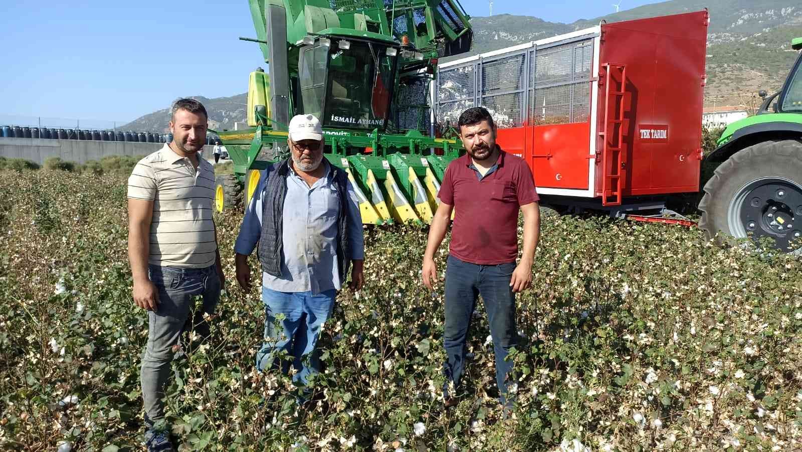 Türkiye’nin pamuk ambarı Söke’de ’beyaz altın’ hasadı başladı