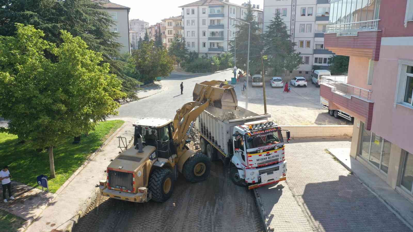 Esentepe Mahallesi’nde sıcak asfalt serimi ve altyapı yenileme çalışması yapılacak