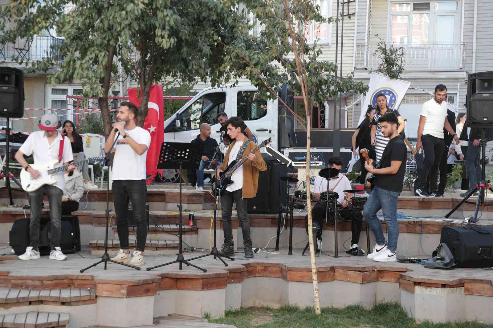 Bekir Avlupınar Caddesi, şehrin yeni cazibe merkezi