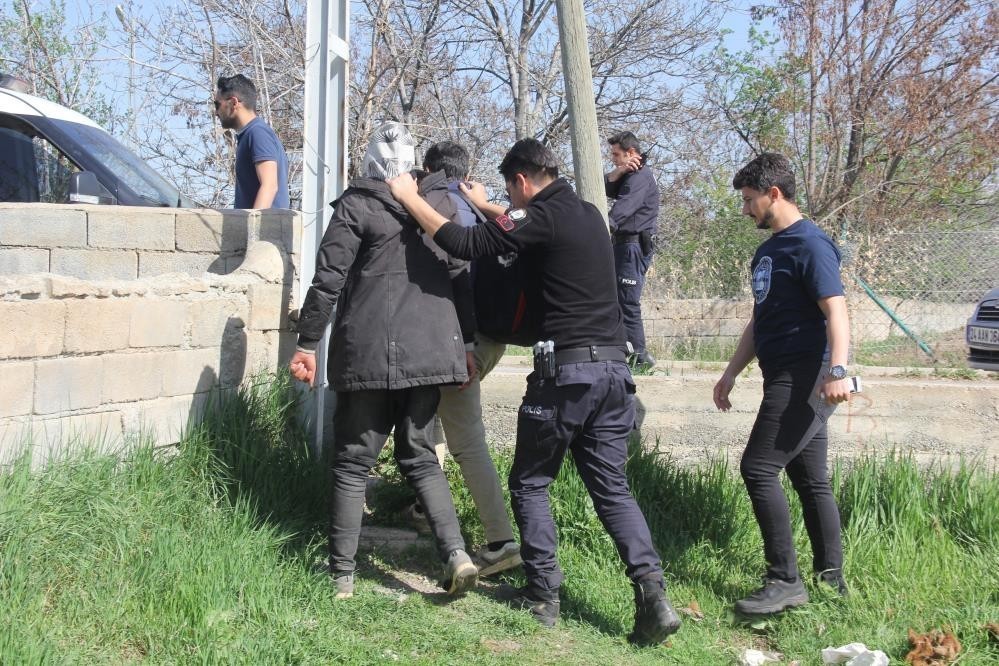 Erzincan’da eylül ayı içerisinde 26 aranan şahıs yakalandı