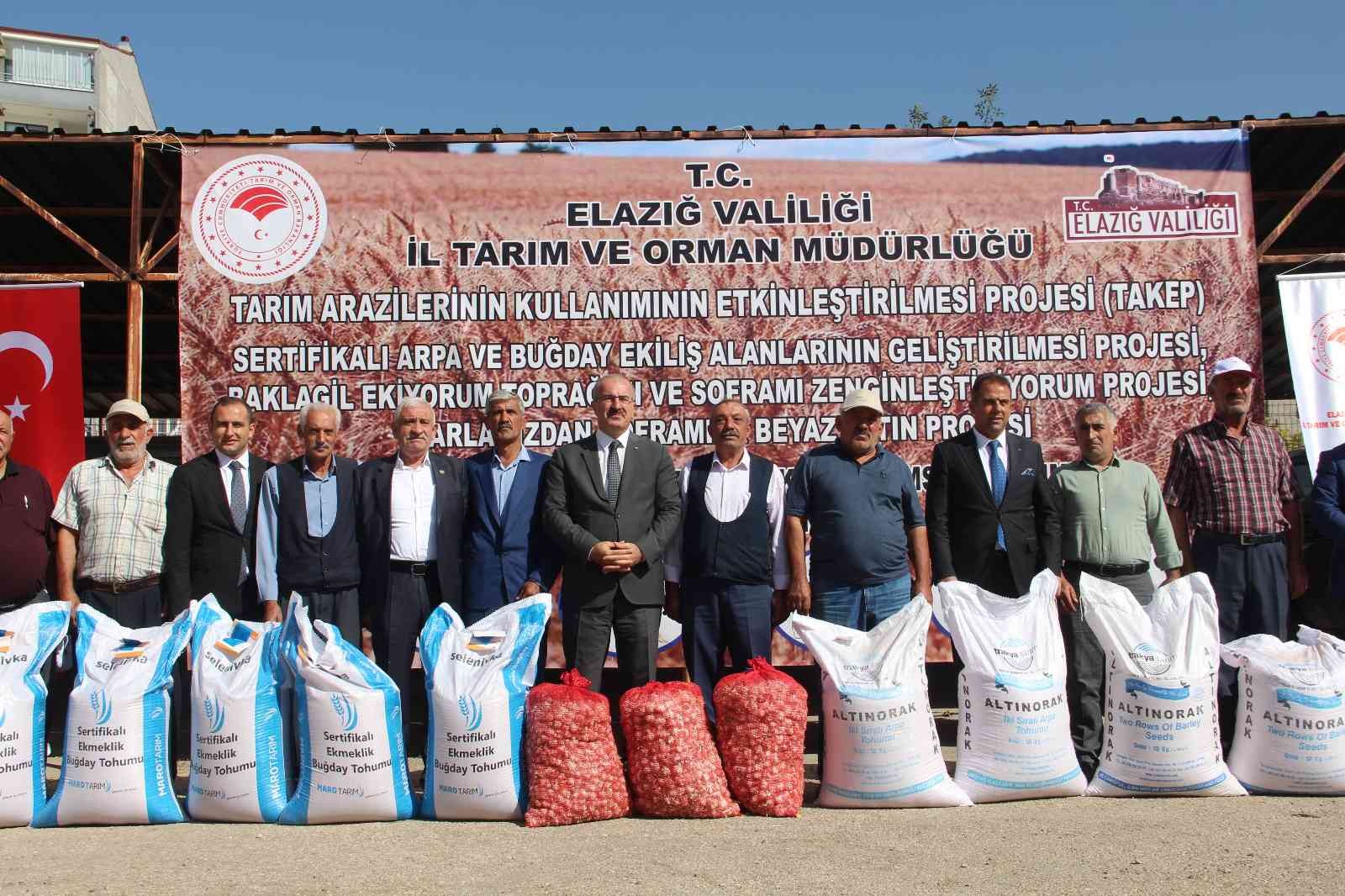 Elazığ’da çiftçiye 6 buçuk milyon liralık hibeli tohum desteği