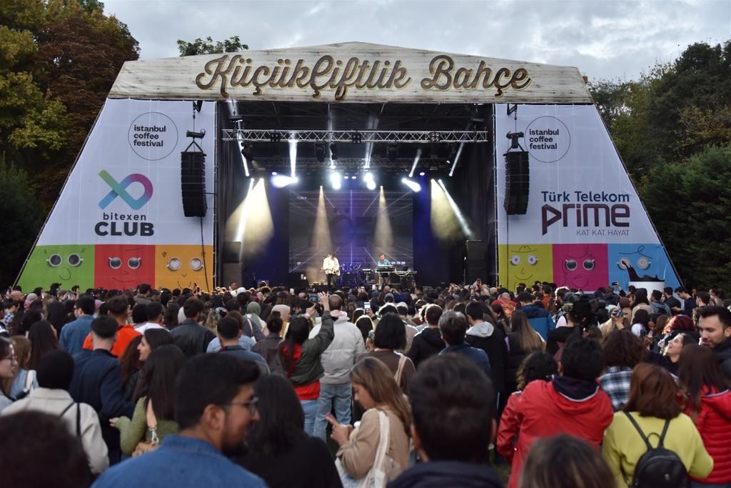 ‘İstanbul Coffee Festival’i hafta sonu ünlü sanatçıların konserleriyle devam edecek