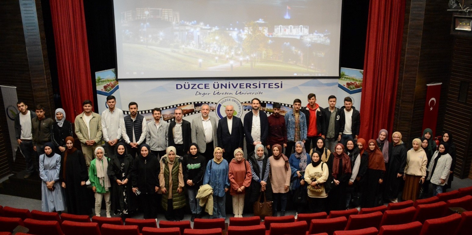 Mevlid kandili panelinde Hz. Muhammed’in hayatı anlatıldı