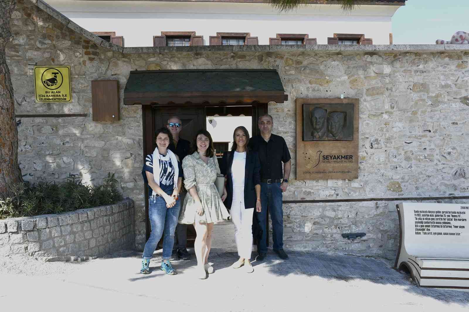 Kuşadası’nın ilk kardeş şehri Marl’dan gelen heyet, kenti gezdi