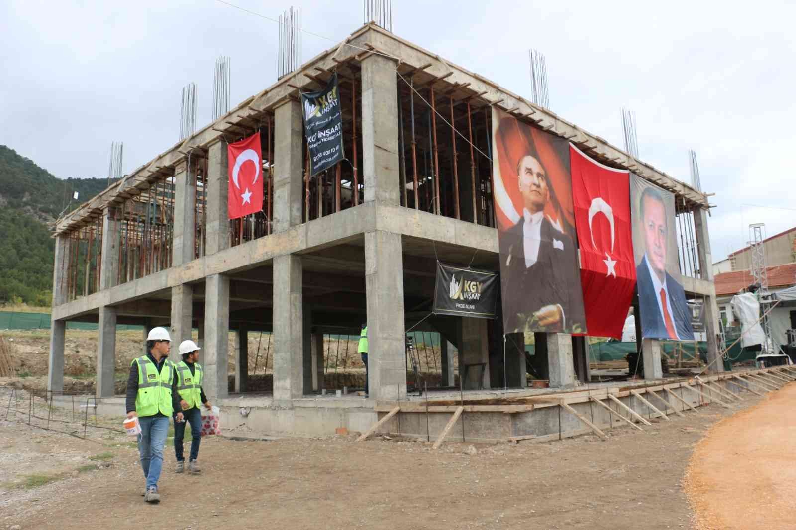 Kütahya Cemevi, Denizlili firma tarafından inşa ediliyor