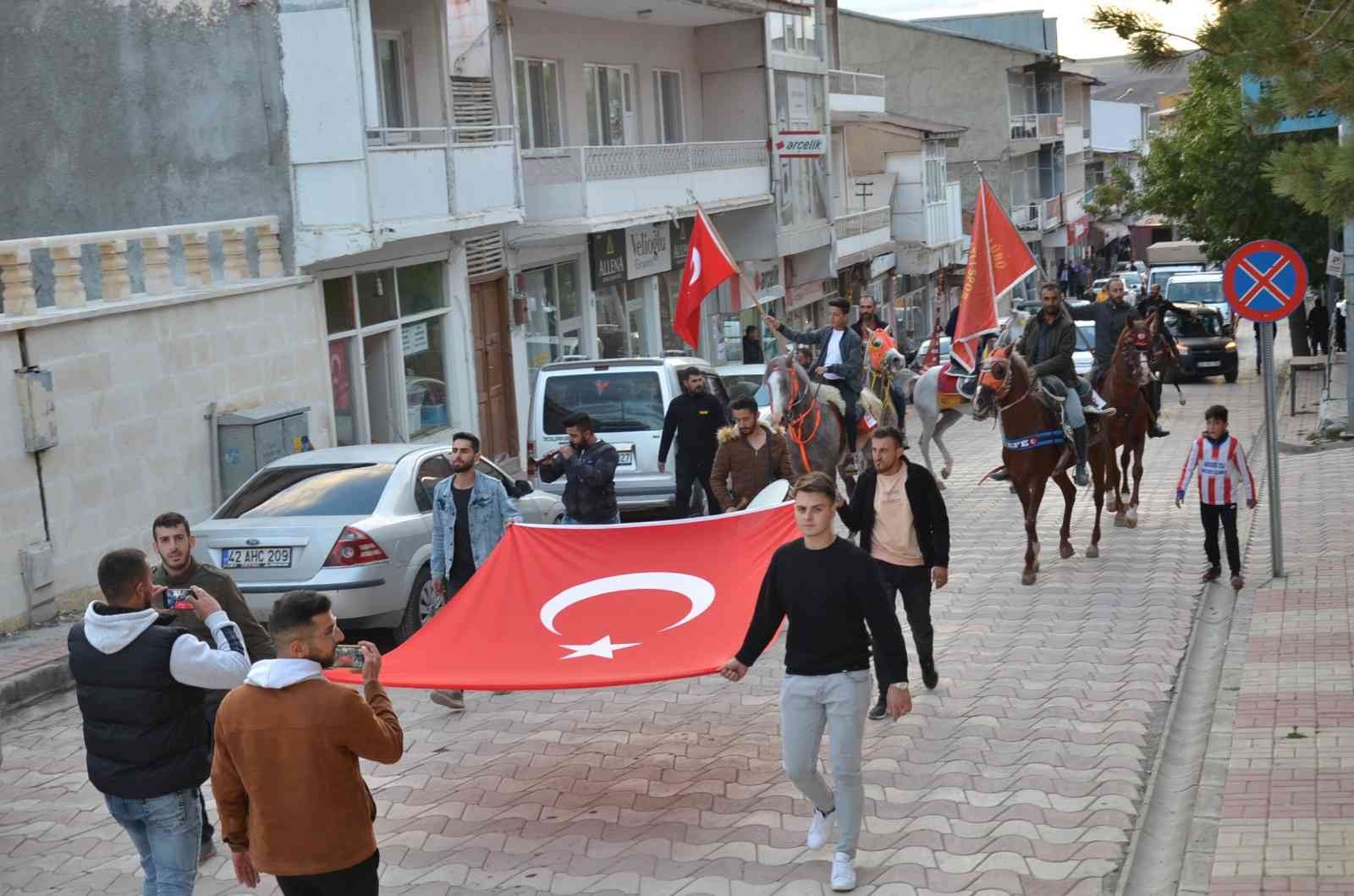 Tercan Mamahatun Atlı Spor Kulübü Sivas’ta şampiyon