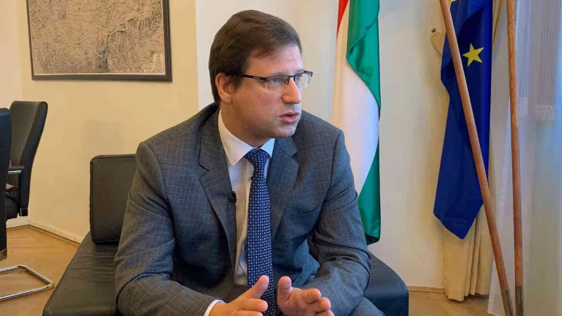 Macaristan: "Rus gazına yönelik yeni AB yaptırımlarına izin vermeyeceğiz"