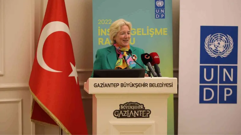 2022 İnsani Gelişme Raporu Gaziantep toplantısı yapıldı