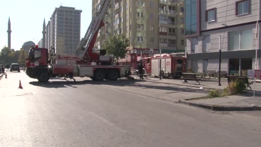 Hastanede yangın çıktı, hastalar tahliye edildi