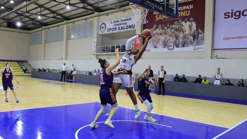 Türkiye Kadınlar Basketbol Ligi’nin 7. haftasında Elazığ İl Özel İdare ve Karabulut Elazığ Basketbol rakiplerine yenildi.