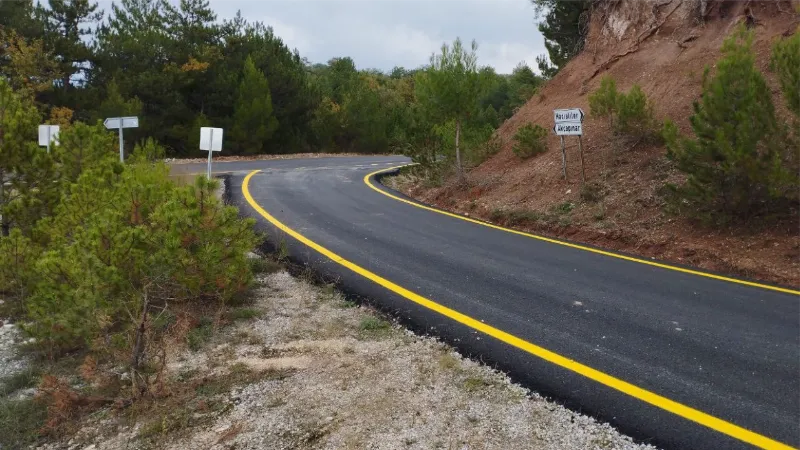 Yol çizgileri ile ulaşım güvenli hale geliyor