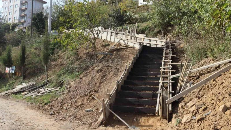 Çayırköy’e 14 metre uzunluğunda yeni merdiven