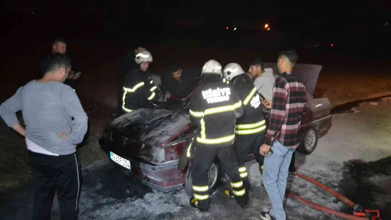 Seyir halindeki LPG’li otomobilde korkutan yangın