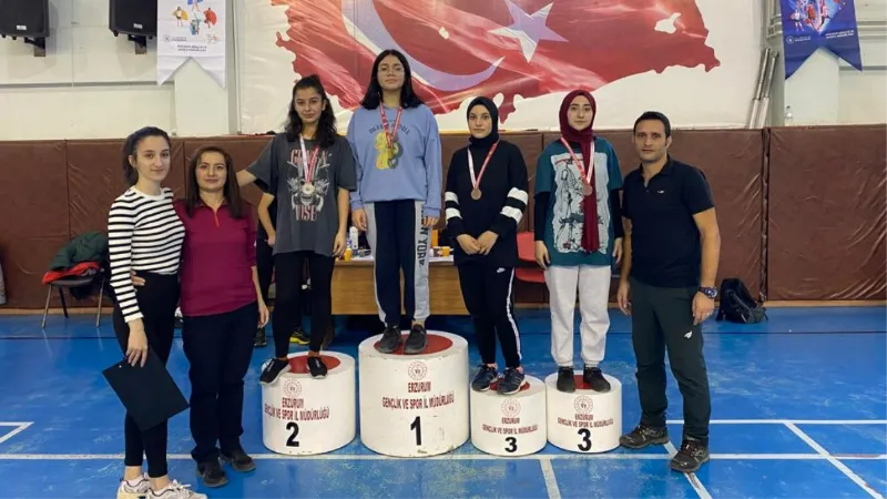 Badminton turnuvası sona erdi