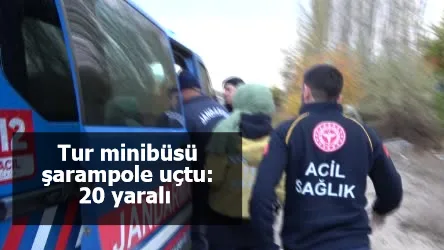 Tur minibüsü şarampole uçtu: 20 yaralı