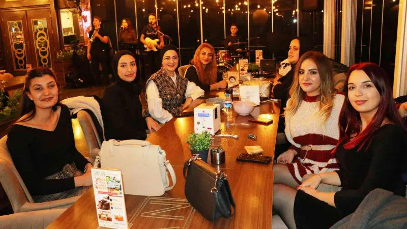 Mekan Kafe’den öğretmenlere unutulmaz eğlence