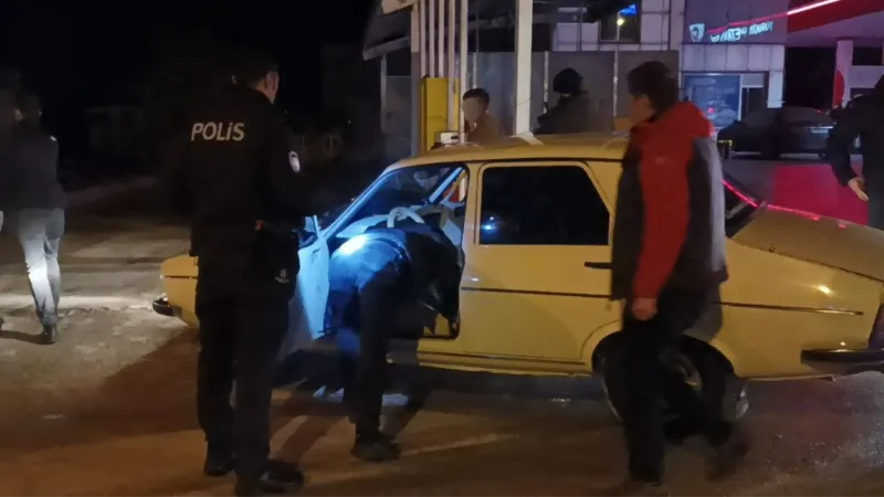 Kavga sonrası otomobilden rastgele ateş açan şahıslar ekipleri alarma geçirdi