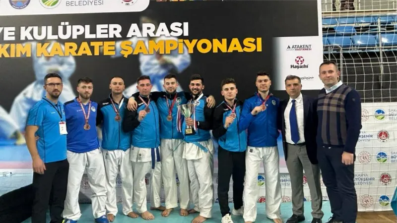 Büyükşehir Karate Takımı, Şampiyonayı üçüncü tamamladı