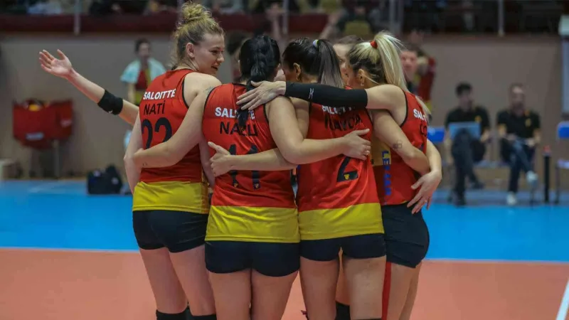 Göztepe Voleybol hız kesmiyor