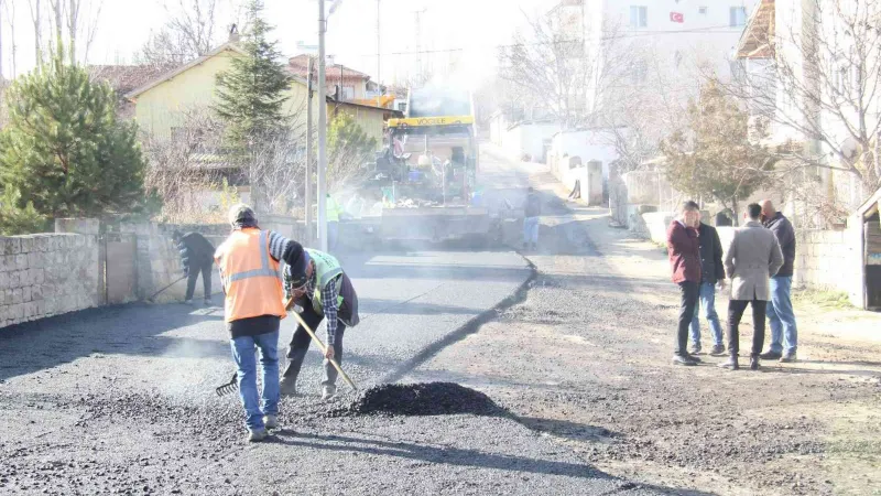 Bünyan’da asfalt çalışmaları sokaklarda devam ediyor