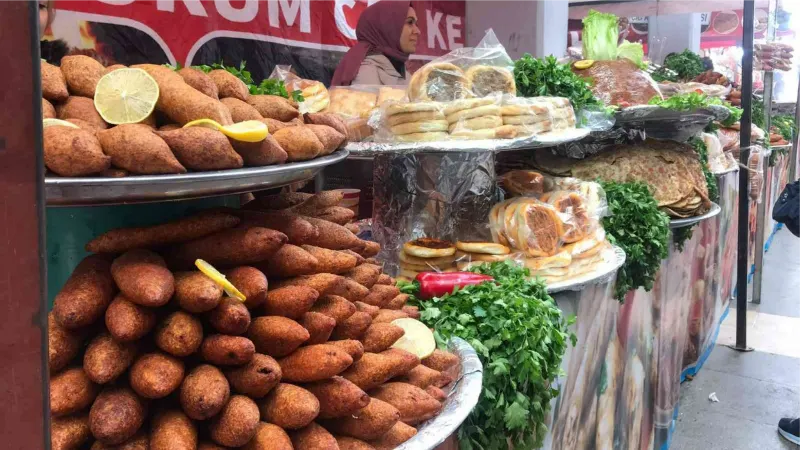 Başkentliler doğunun lezzetlerine yoğun ilgi gösterdi