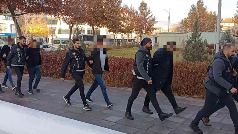 Kırşehir’de uyuşturucu operasyonu 29 gözaltı